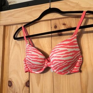 VS Pink Bra